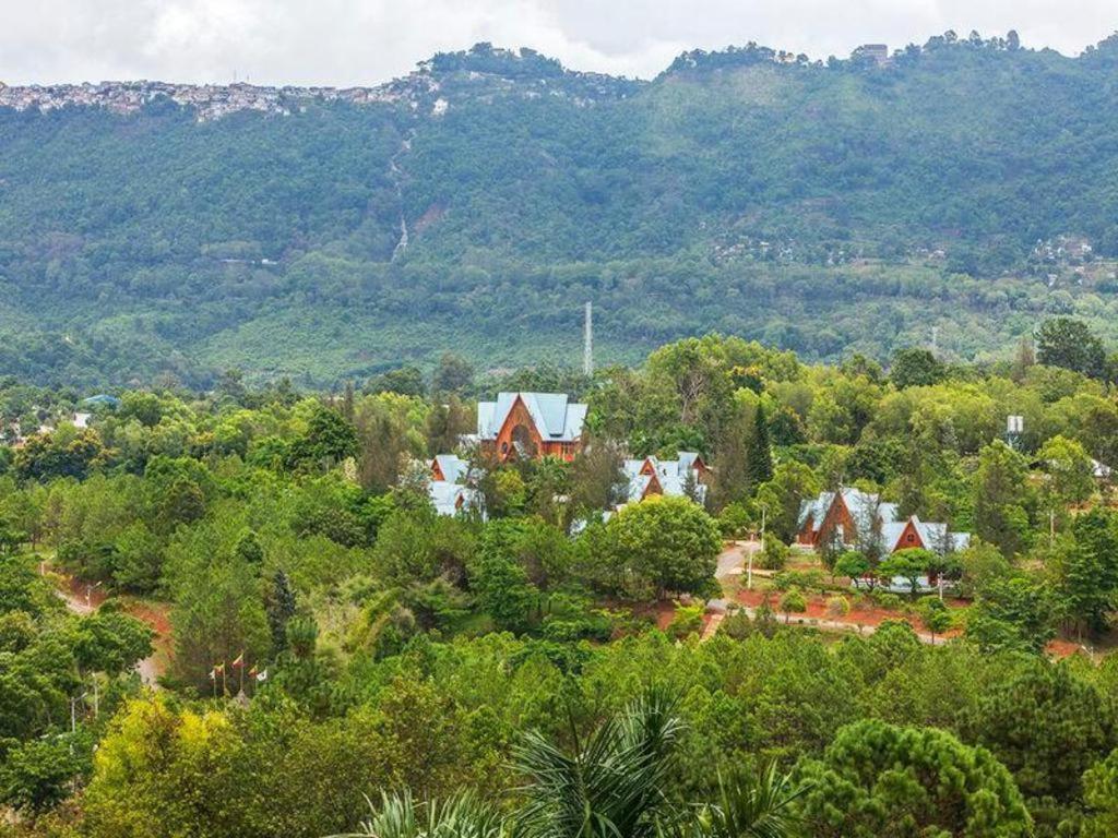 Aye Thar Yar Golf Resort Taunggyi Εξωτερικό φωτογραφία