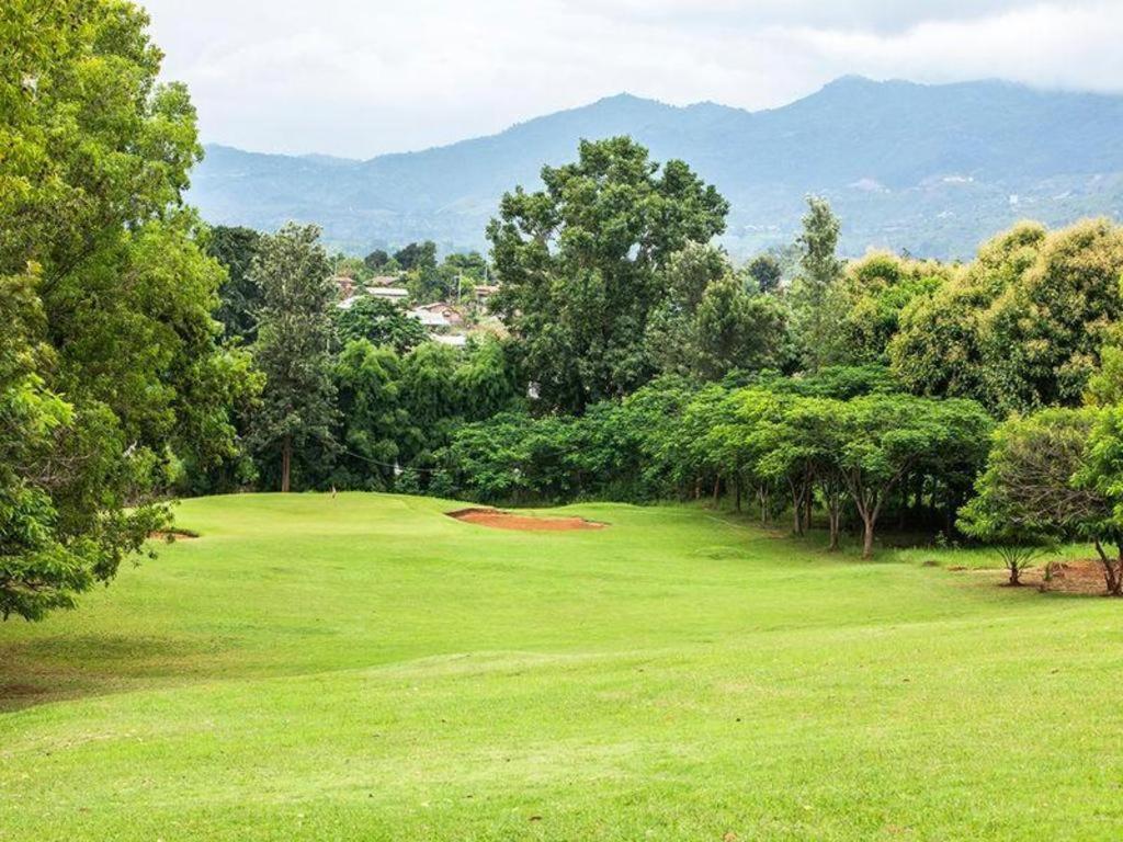 Aye Thar Yar Golf Resort Taunggyi Εξωτερικό φωτογραφία