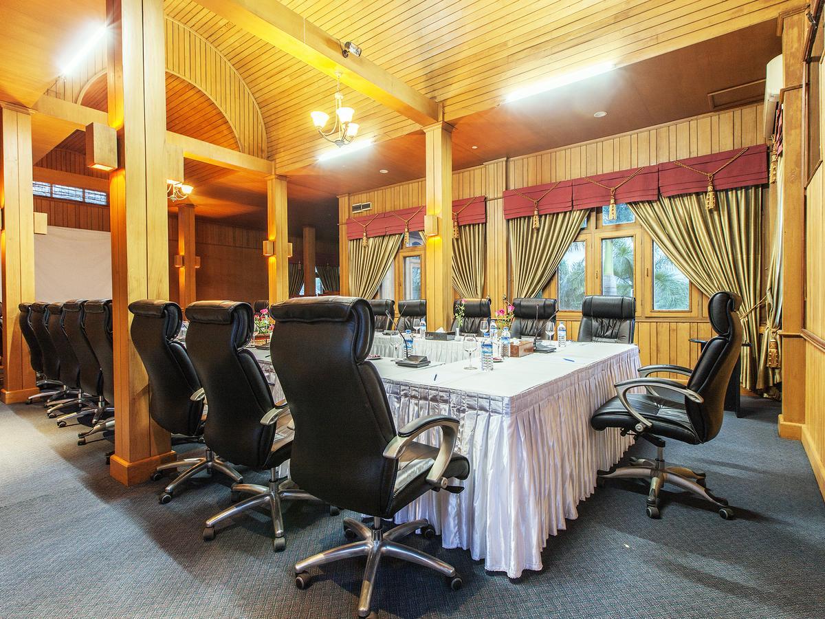 Aye Thar Yar Golf Resort Taunggyi Εξωτερικό φωτογραφία